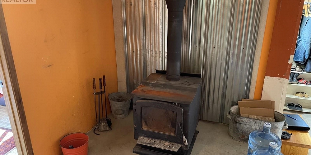 5258 OLD REMO ROAD Terrace Photo 4 5258 OLD REMO ROAD Terrace Photo 4